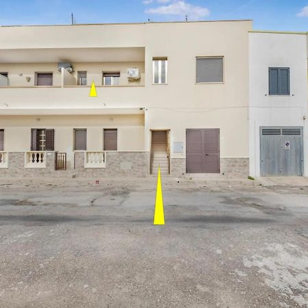 Appartamento Climatizzato In Pieno Centro Торре-Сан-Джованни-Удженто Экстерьер фото